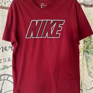 Nike Men's Burgundy Short Sleeve Tee